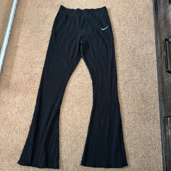 Nike Pants - Nike Black Ribbed Flare Leggings